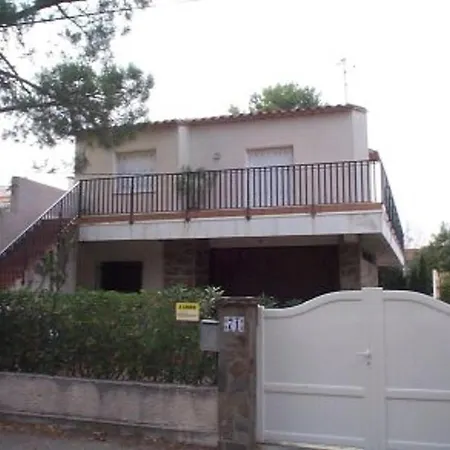 Maison 7 Couchages Avec Jardin Et Parking A - Fr-1-837-82 Apartment