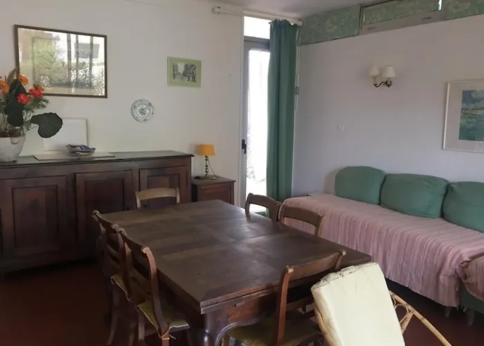 Maison 7 Couchages Avec Jardin Et Parking A Argeles-sur-mer - Fr-1-837-82 *